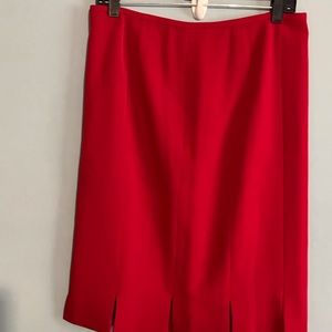 SELLING KASPER SKIRT FOR WOMEN SIZE 8 COLOR RED CONDITION: PRE- OWNED
